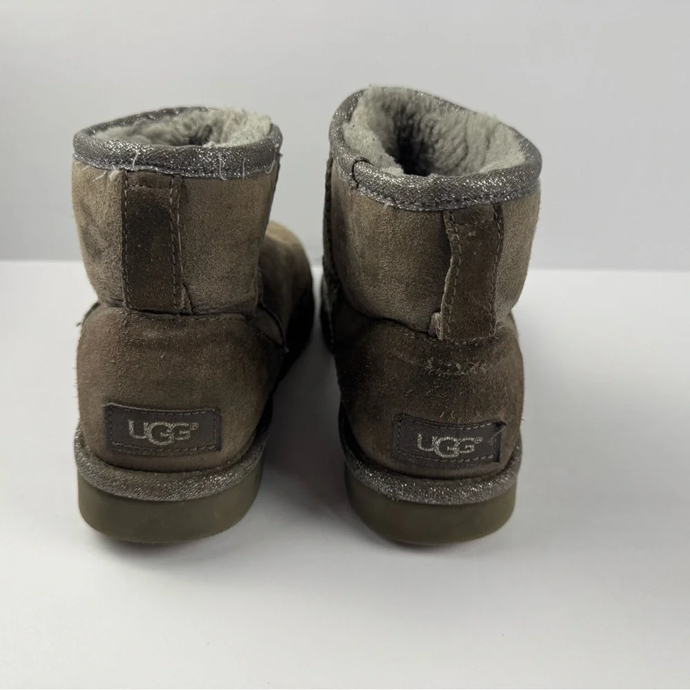 UGG warm brown